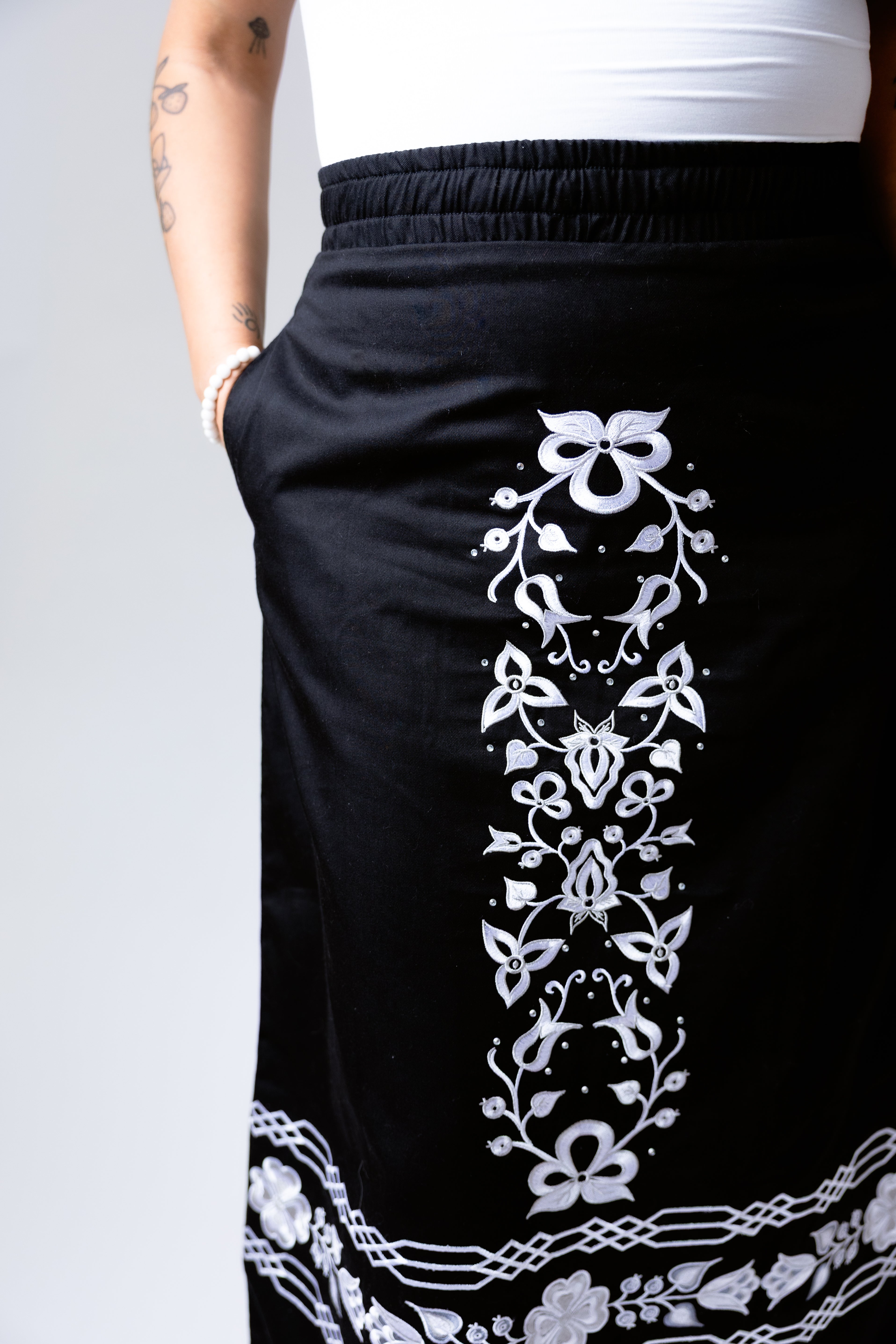 White Bloom Skirt